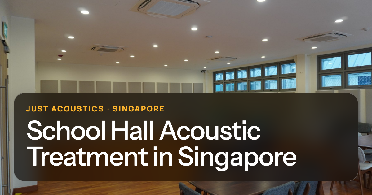 Large hall with acoustic panels along the walls