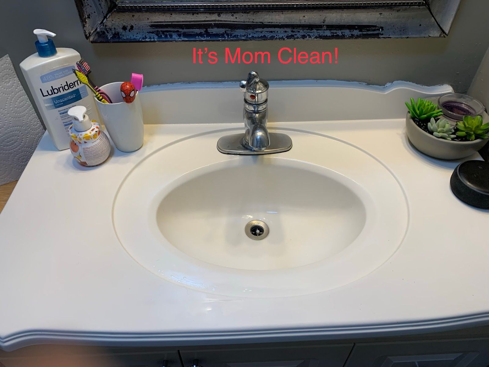 It's Mom Clean highlights