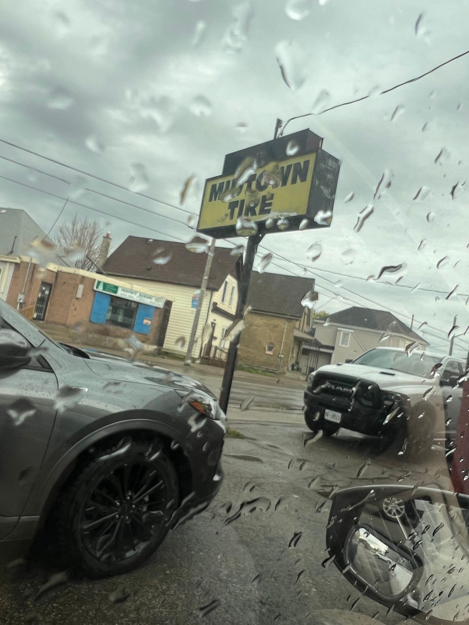 Midtown Tire customer