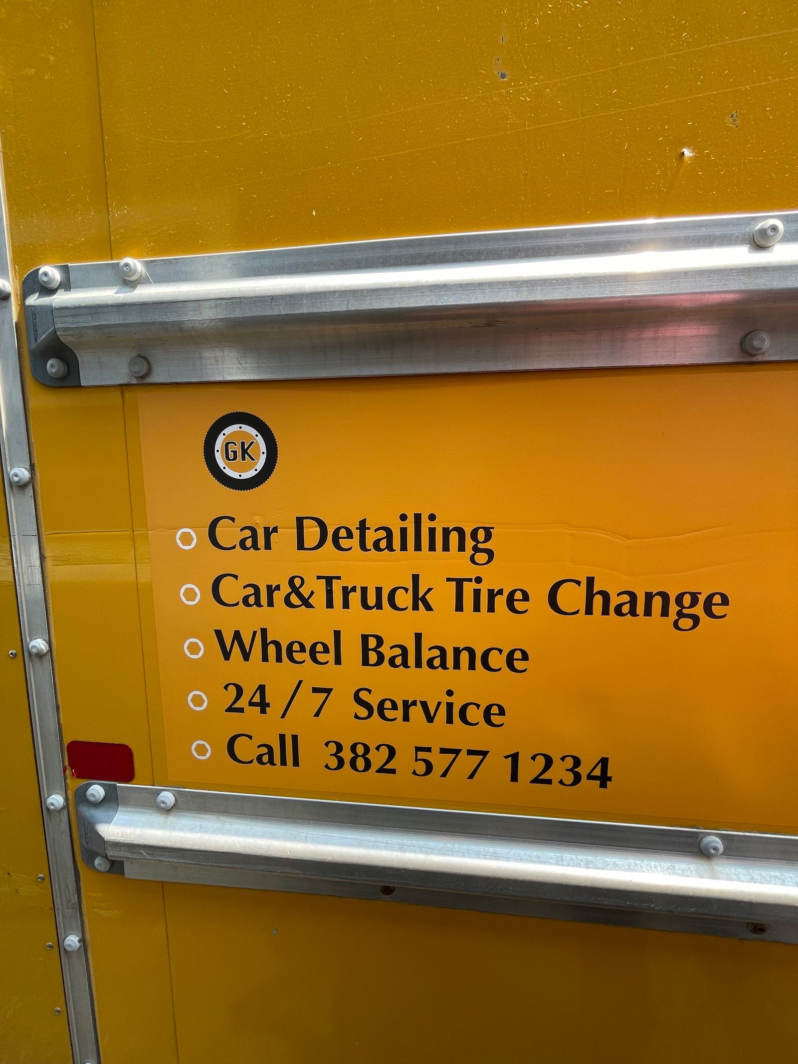GK Car and Truck Road side Tire Mobile Service 24/7 customer