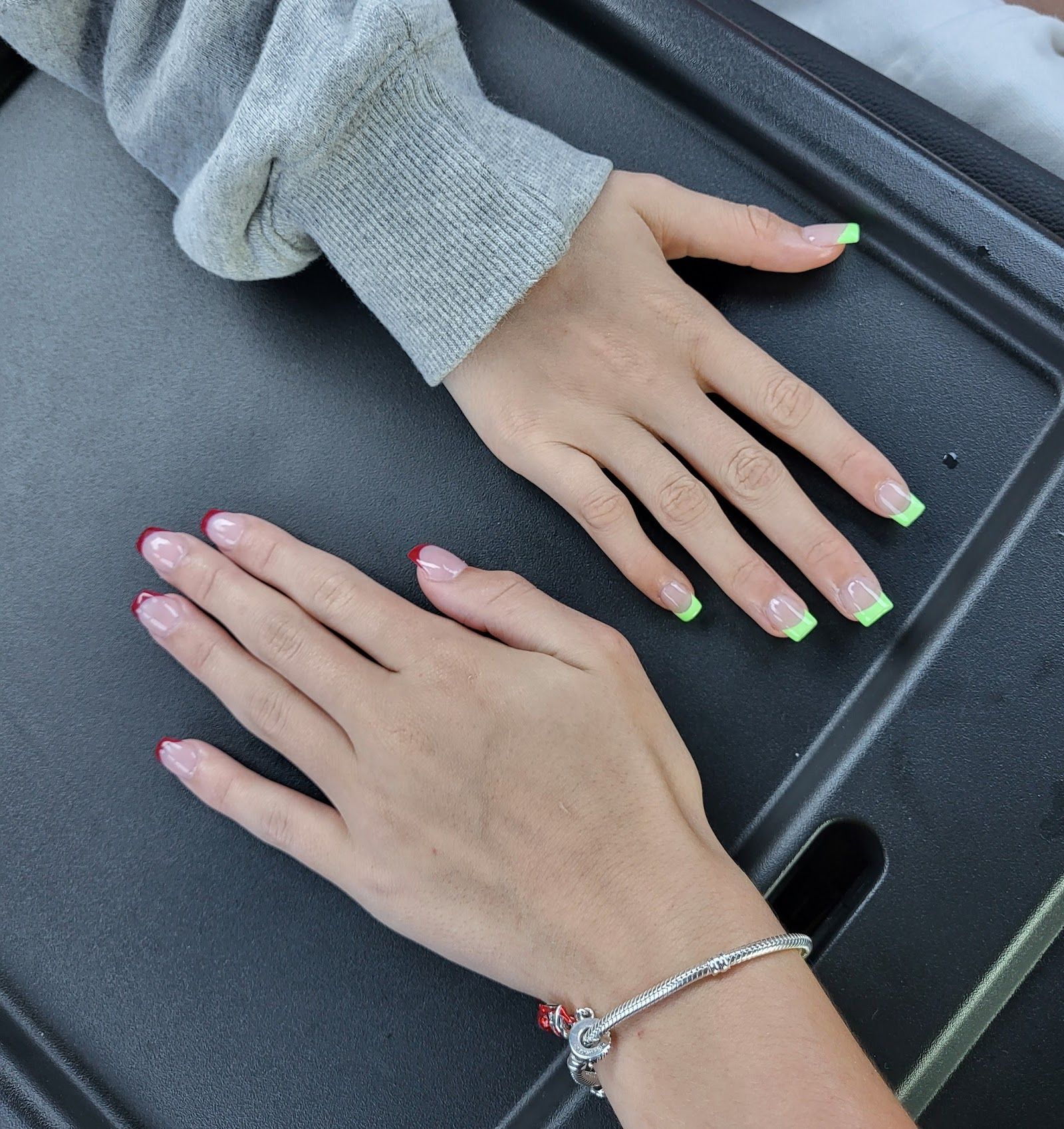 Luxury Nails & Spa highlights