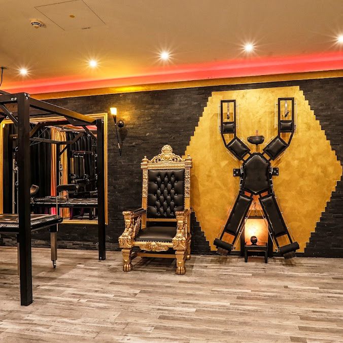 Bizarrstudio Elegance