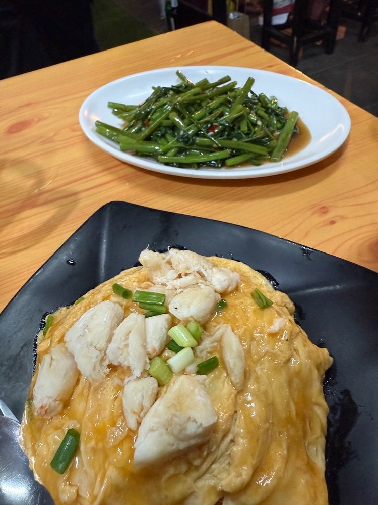 crab omelette and morning glory