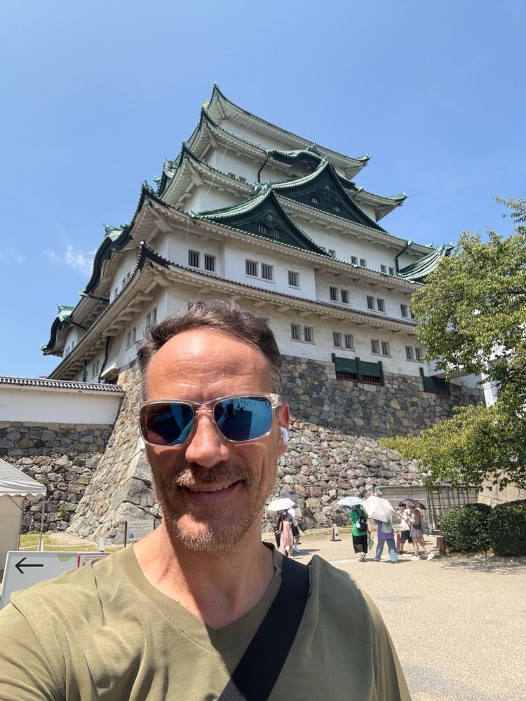 selfie in front of castle