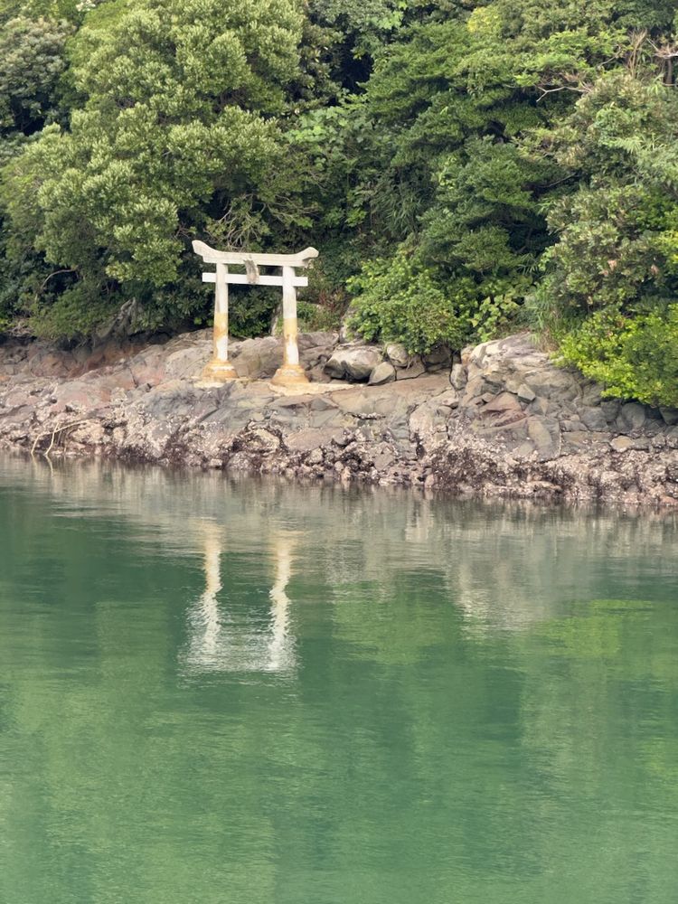 shrine reflecting on water