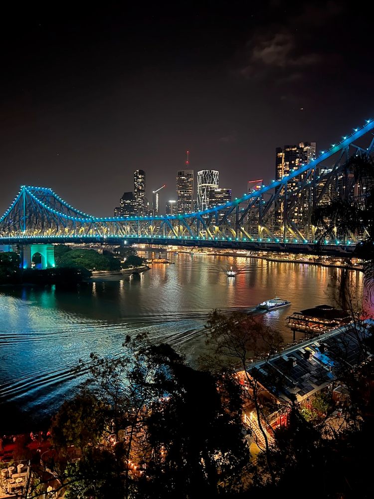 bridge across river in Brisbane