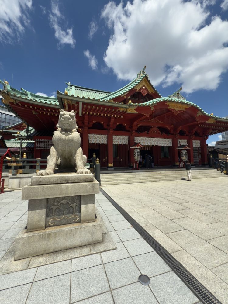 buddhist temple in tokyo
