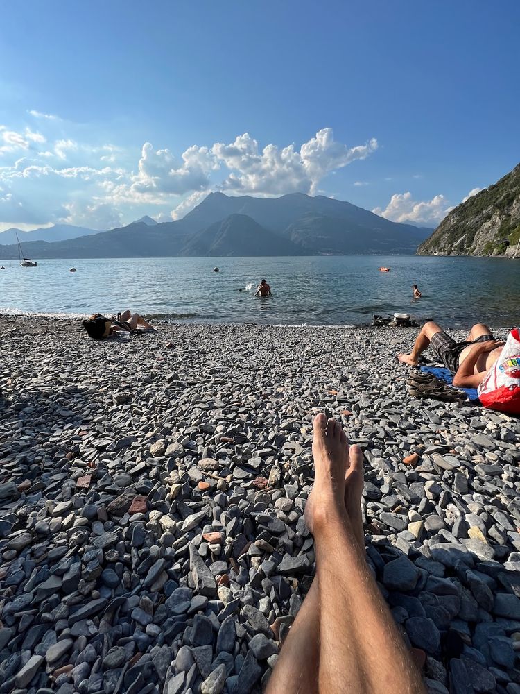 beach at Lake Como