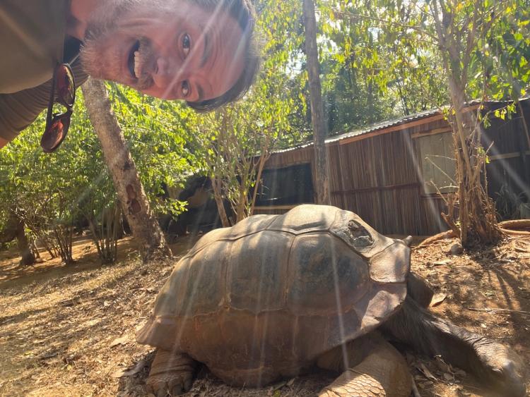 selfie with tortoise