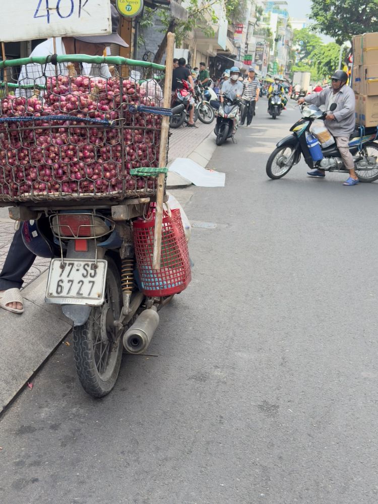 busy street in saigon