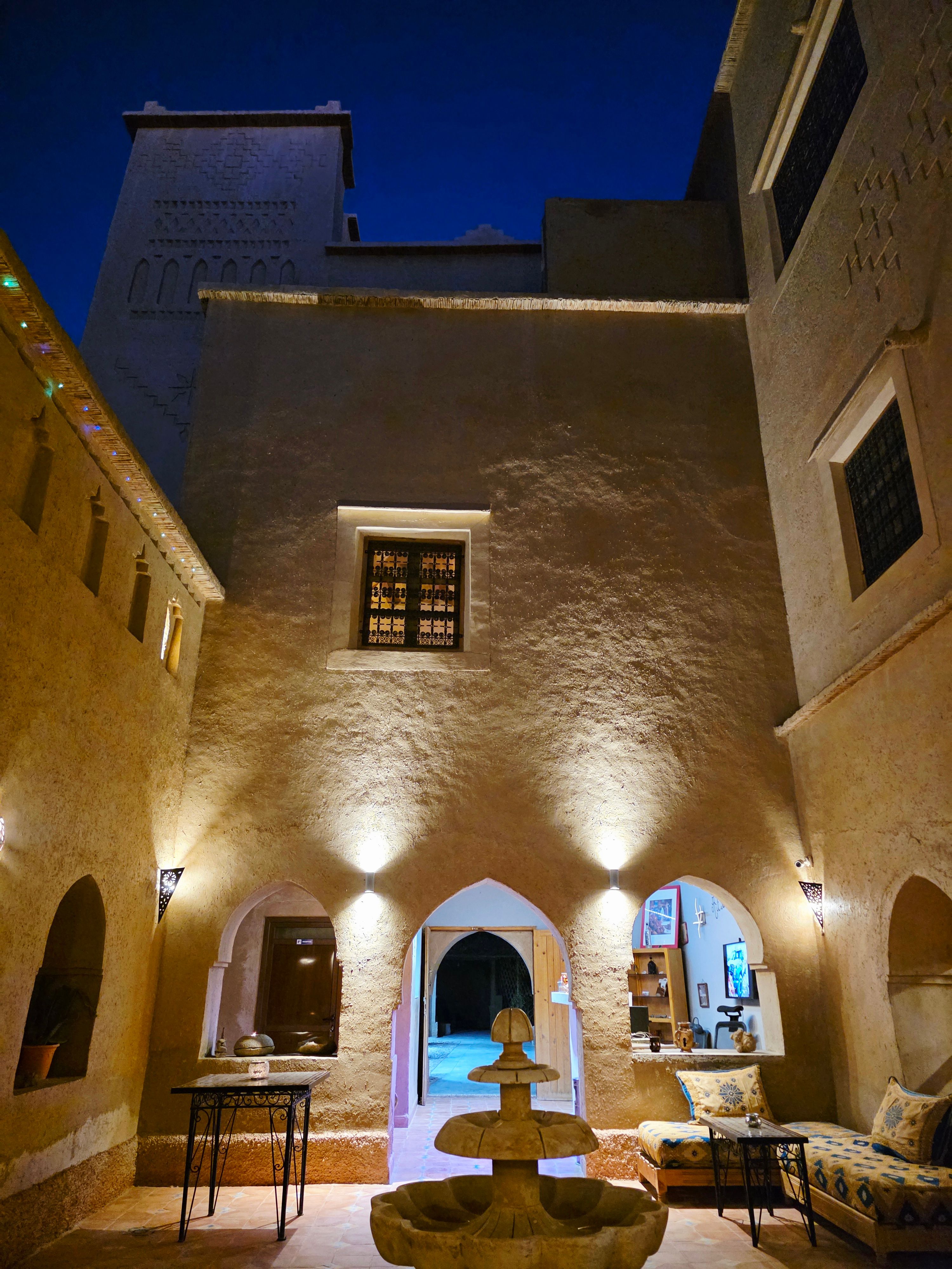 Le patio de la Kasbah la nuit