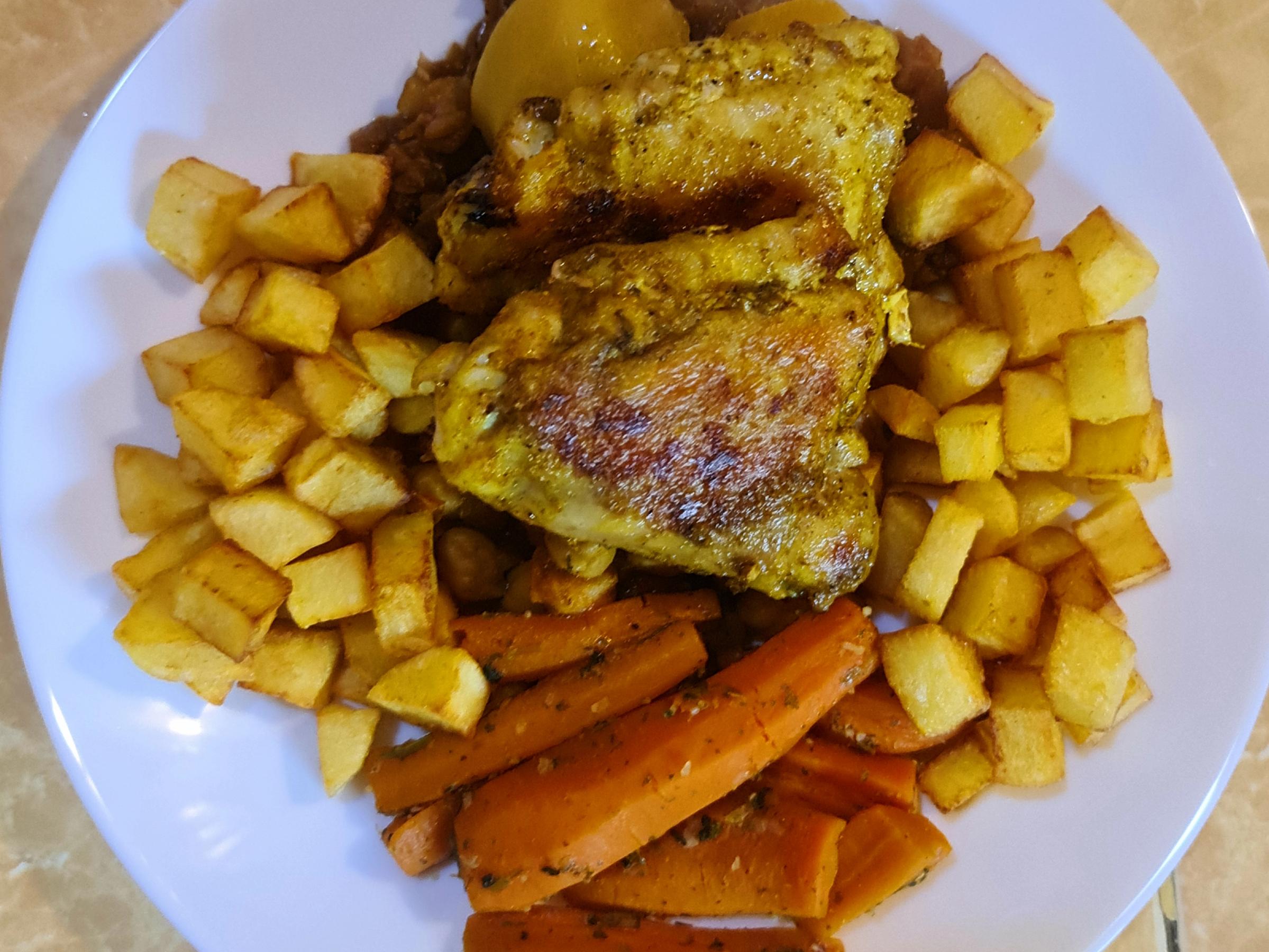 Poulet mariné grillé et légumes de saison