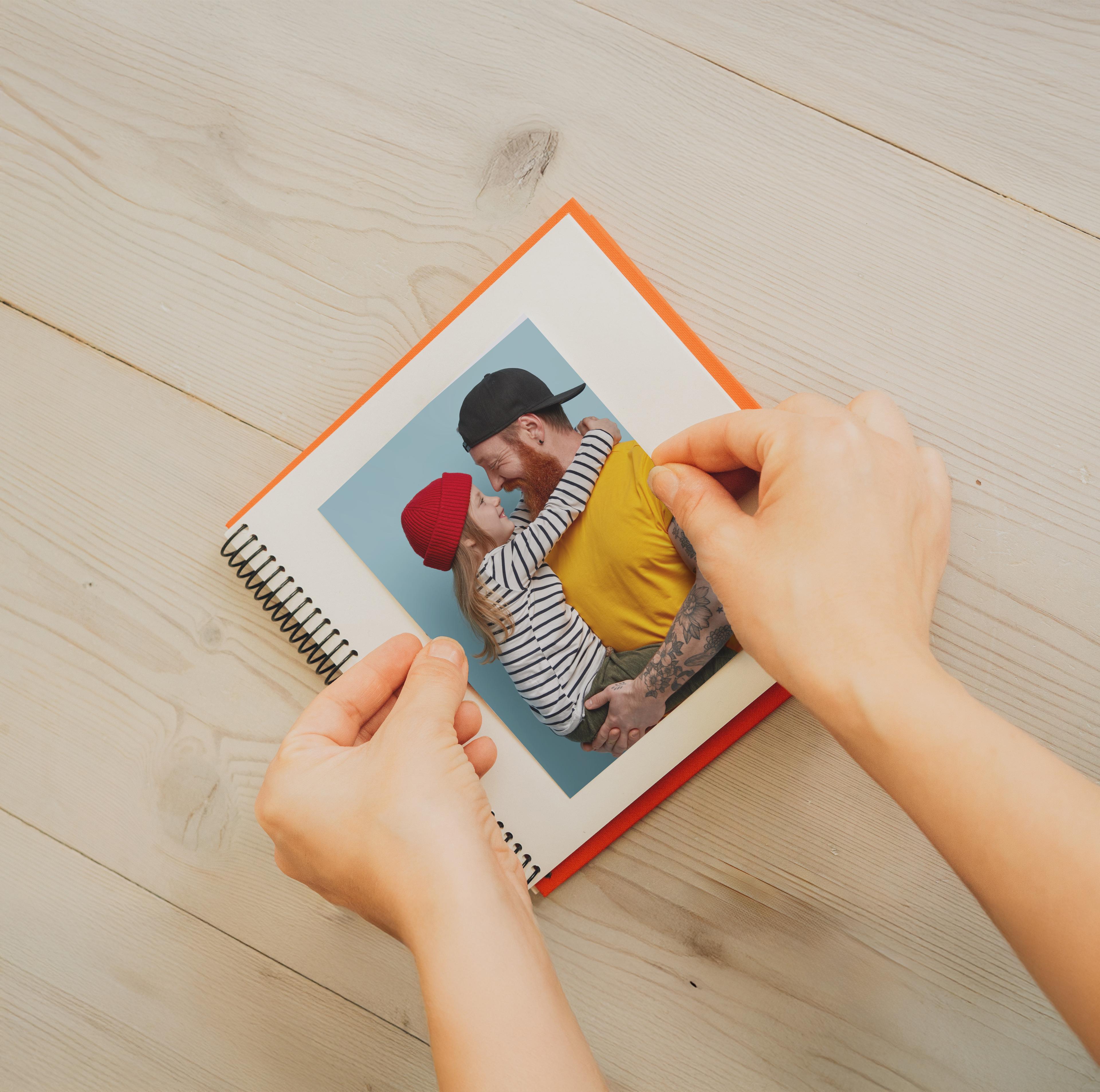 Bilde i album - bilde av far og barn