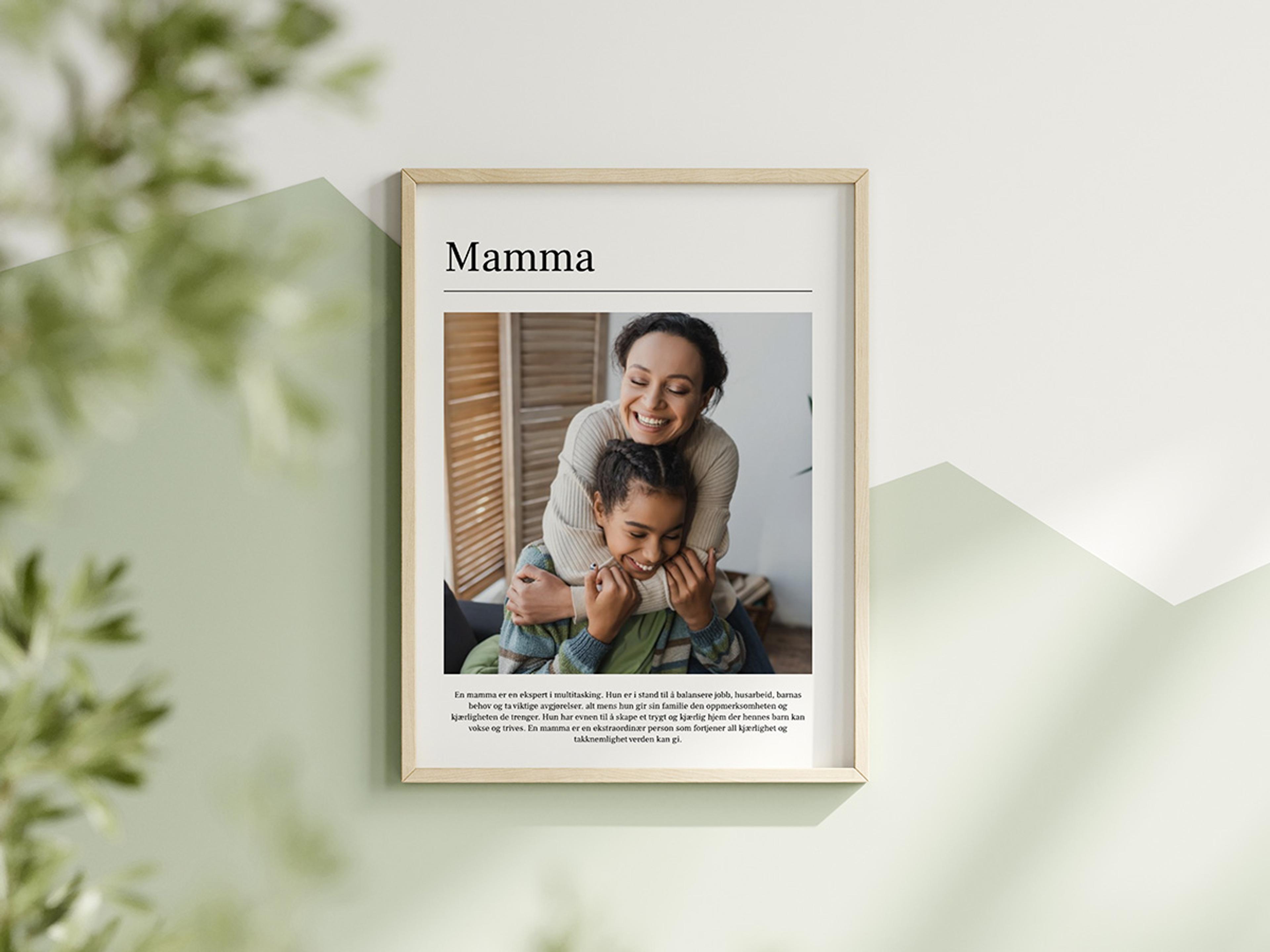 Plakat til en mamma i en ramme på veggen