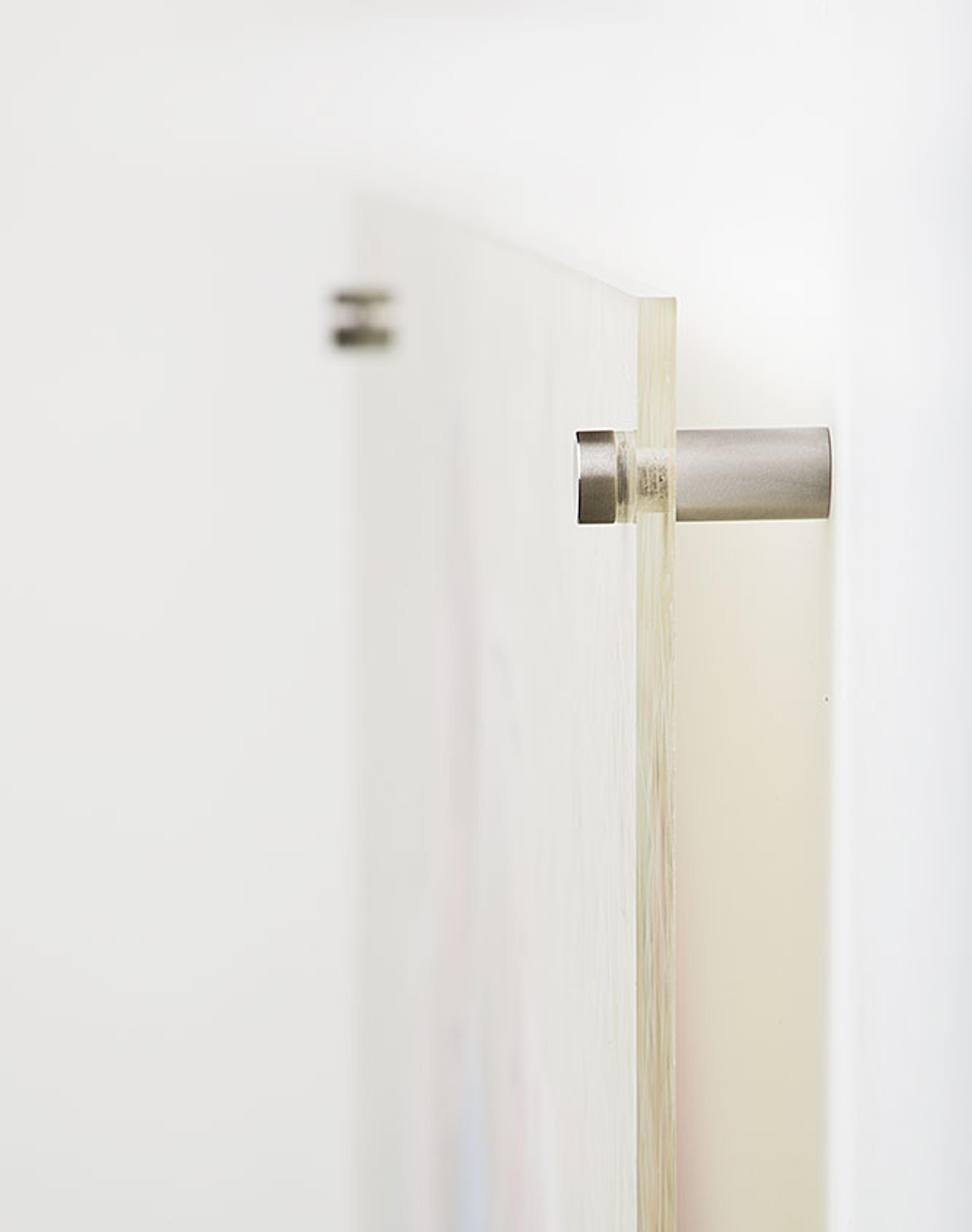 Avstandsfeste på alu