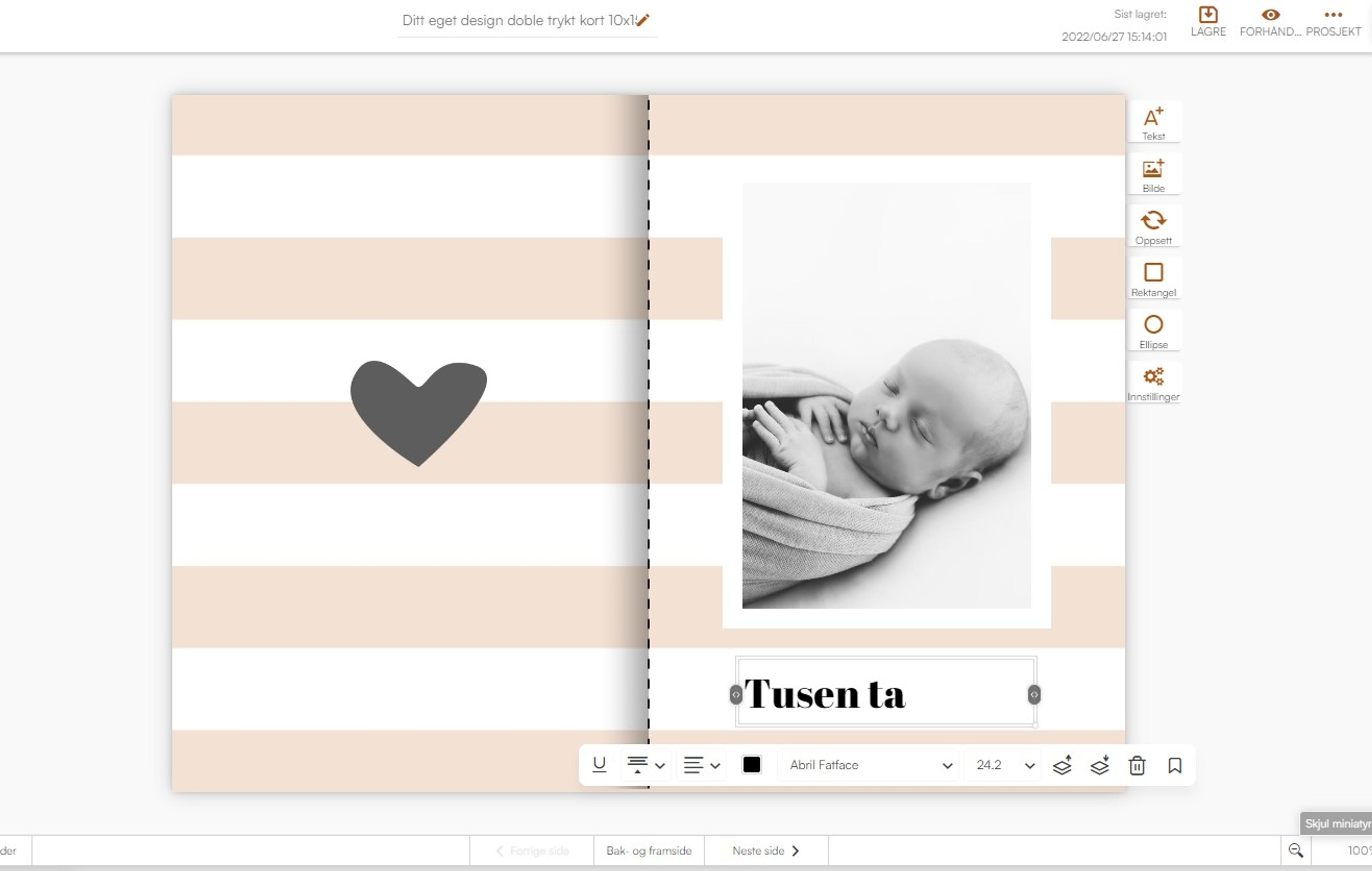 Designer kort selv med et utvalg bakgrunner. Det skrives tekst i tekstfelt og er satt inn et bilde-