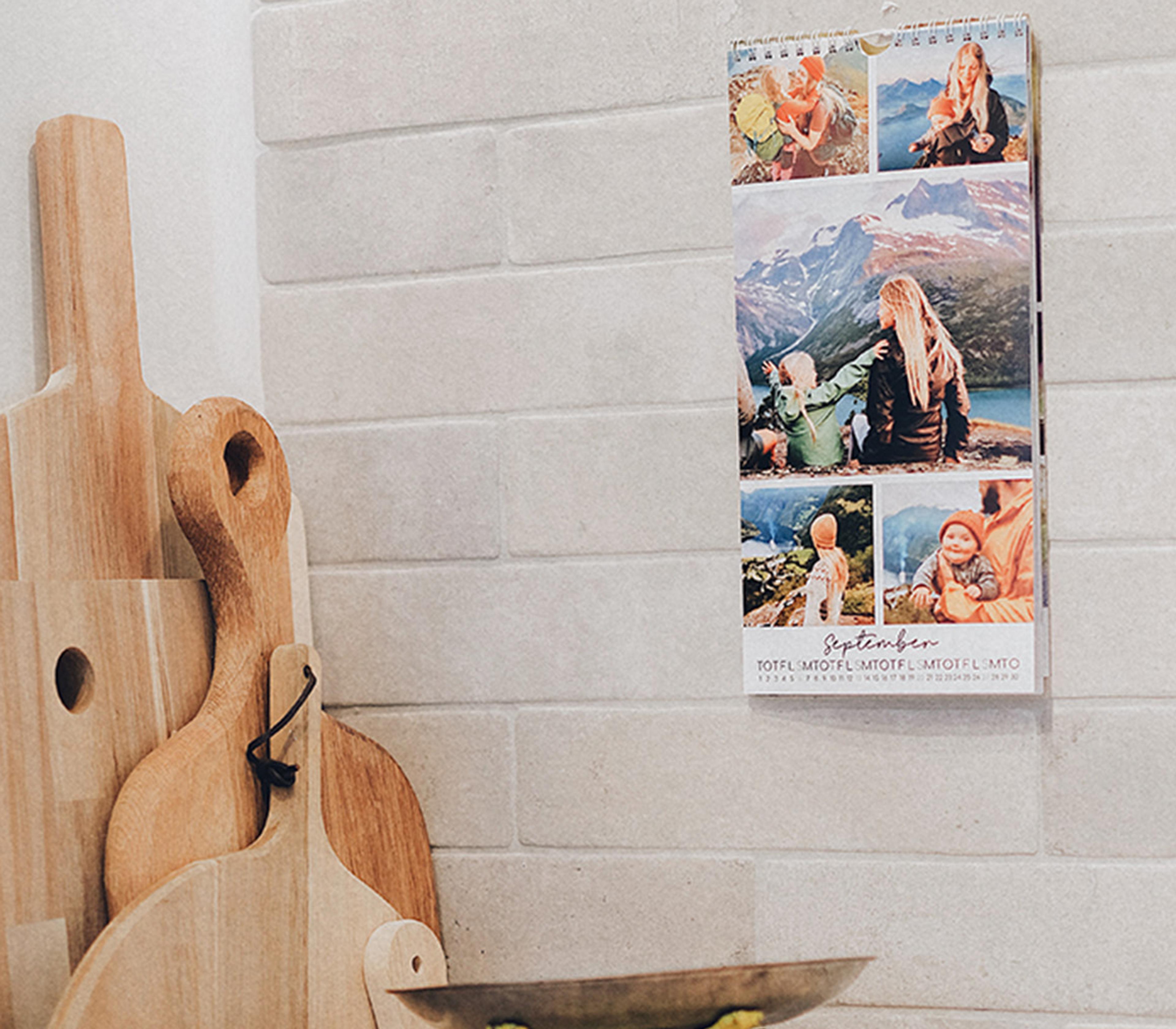 Fotokalender med bilder av barna