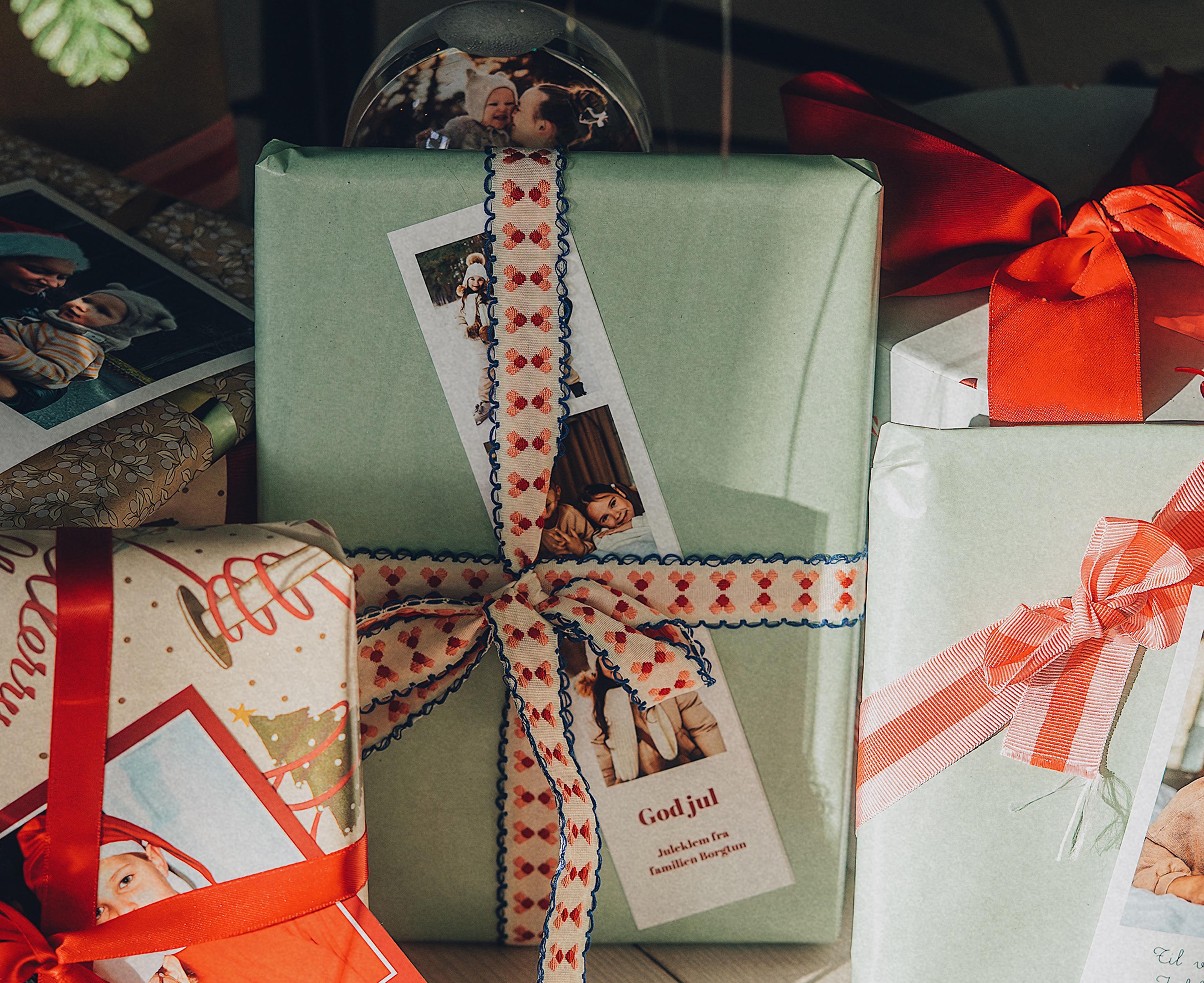 bilderemse på julegave under juletre