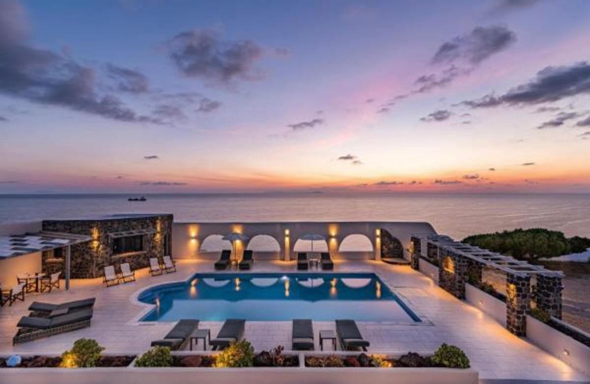 Santorini na 6 dni pod koniec sierpnia za 1749 zł🇬🇷🤩 (W cenie loty + hotel + transfer)