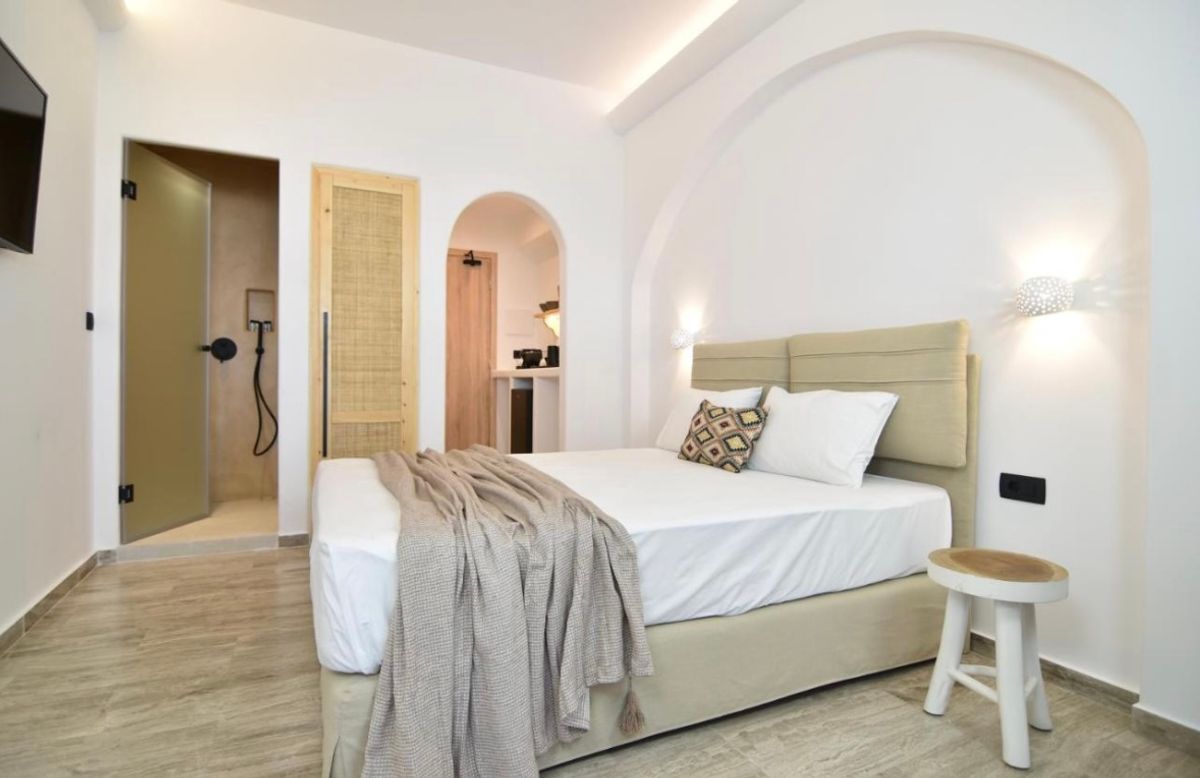 wakacje na Santorinii za 1479 zł!🇬🇷 (w cenie loty+ hotel+ transport)