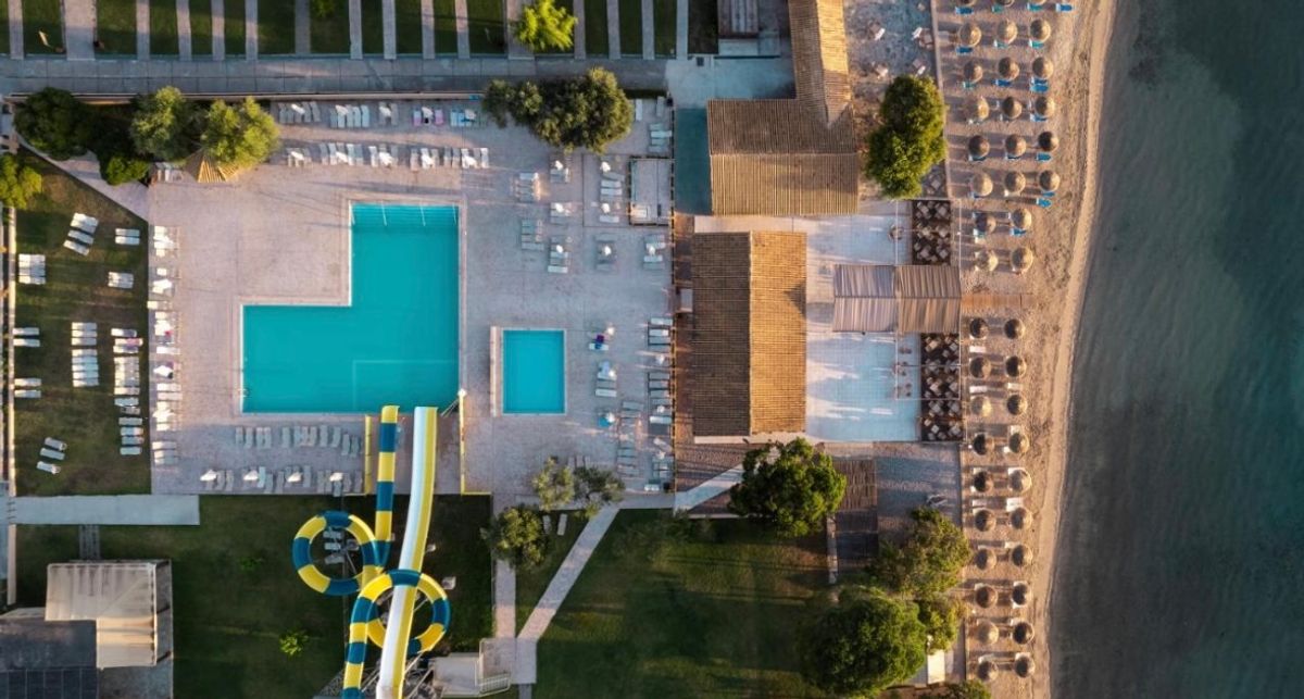 Korfu na 6 dni za 850 zł🏝️🇬🇷 (w cenie: loty+ hotel ze śniadaniami+ transfer)