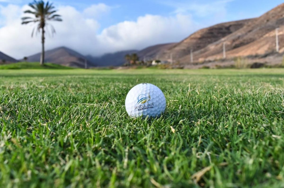 Fuertaventura All inclusive za 1459 zł! (W cenie loty + hotel + transfer)