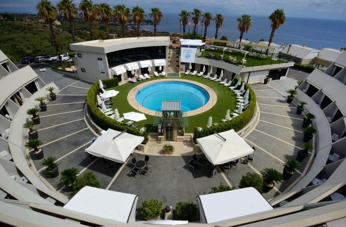 Tydzień na Sycylii w 4⭐️ hotelu za 2099 zł🇮🇹 (w cenie: Hotel+Loty+Transfer)