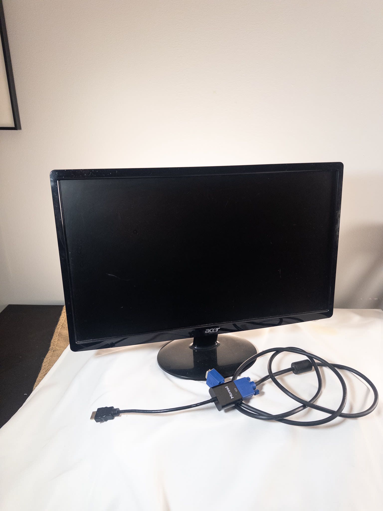 Acer Monitor & Hdmi/VGA Adapter