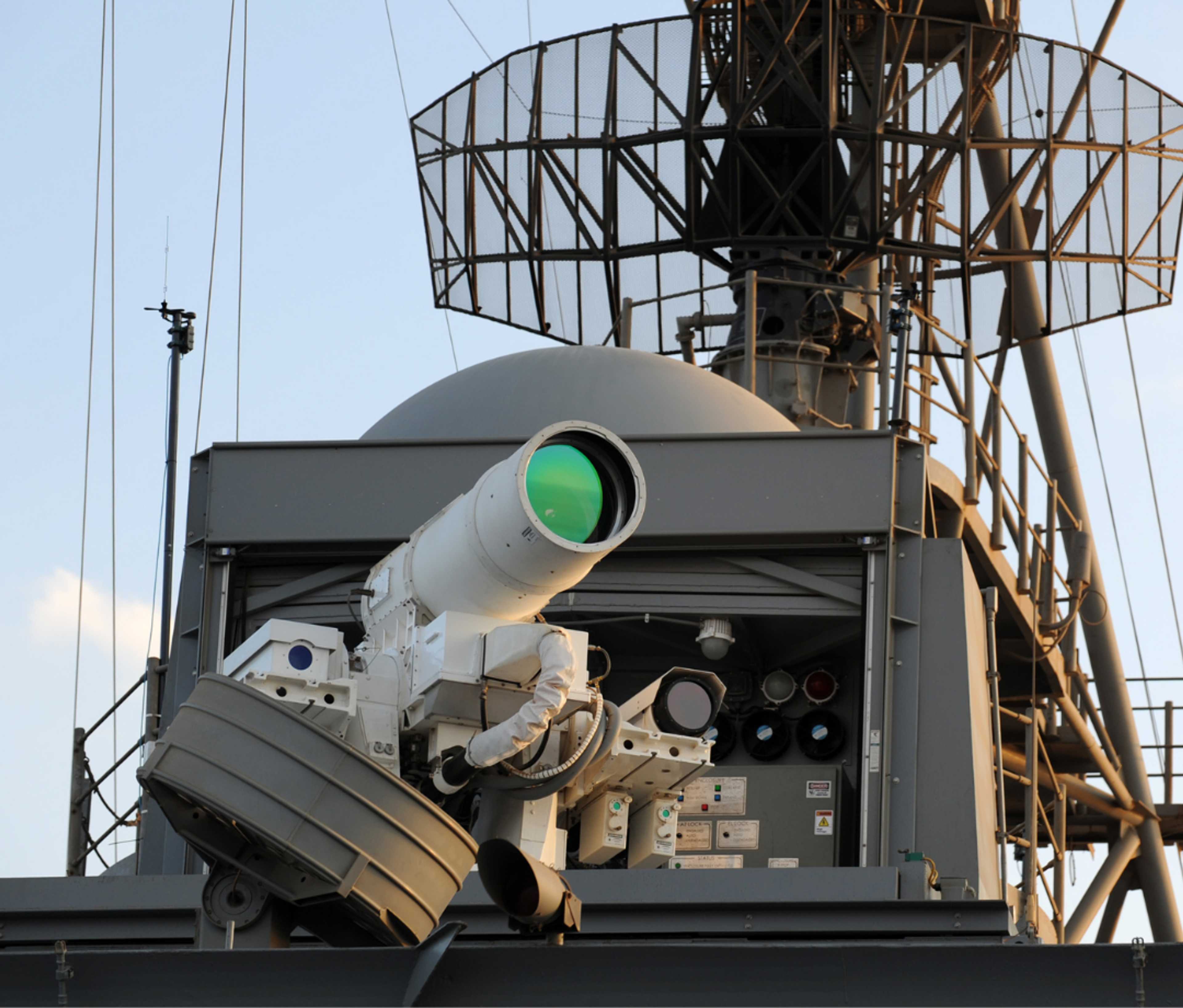 laser weapon system