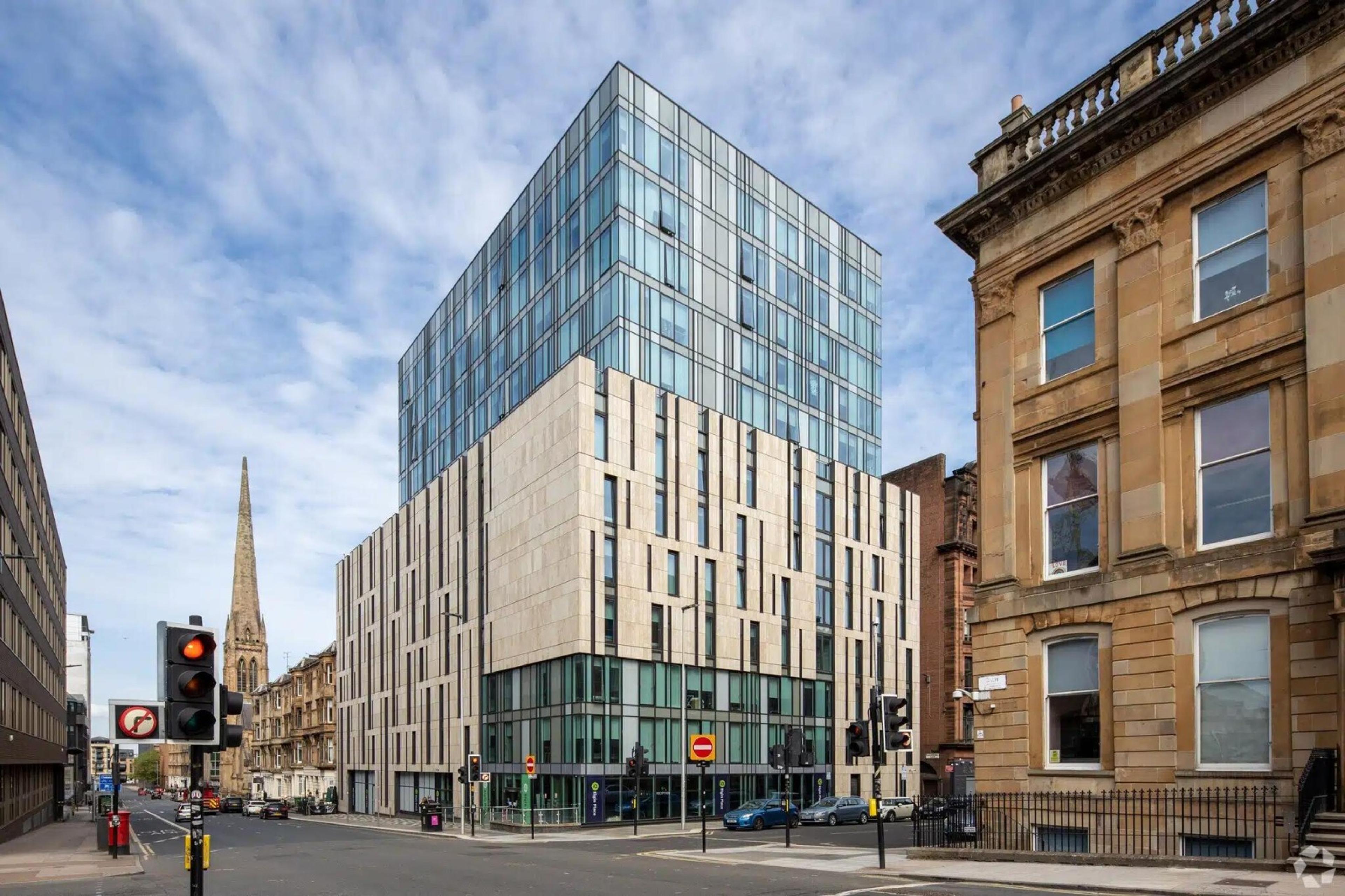 iQ Elgin Place