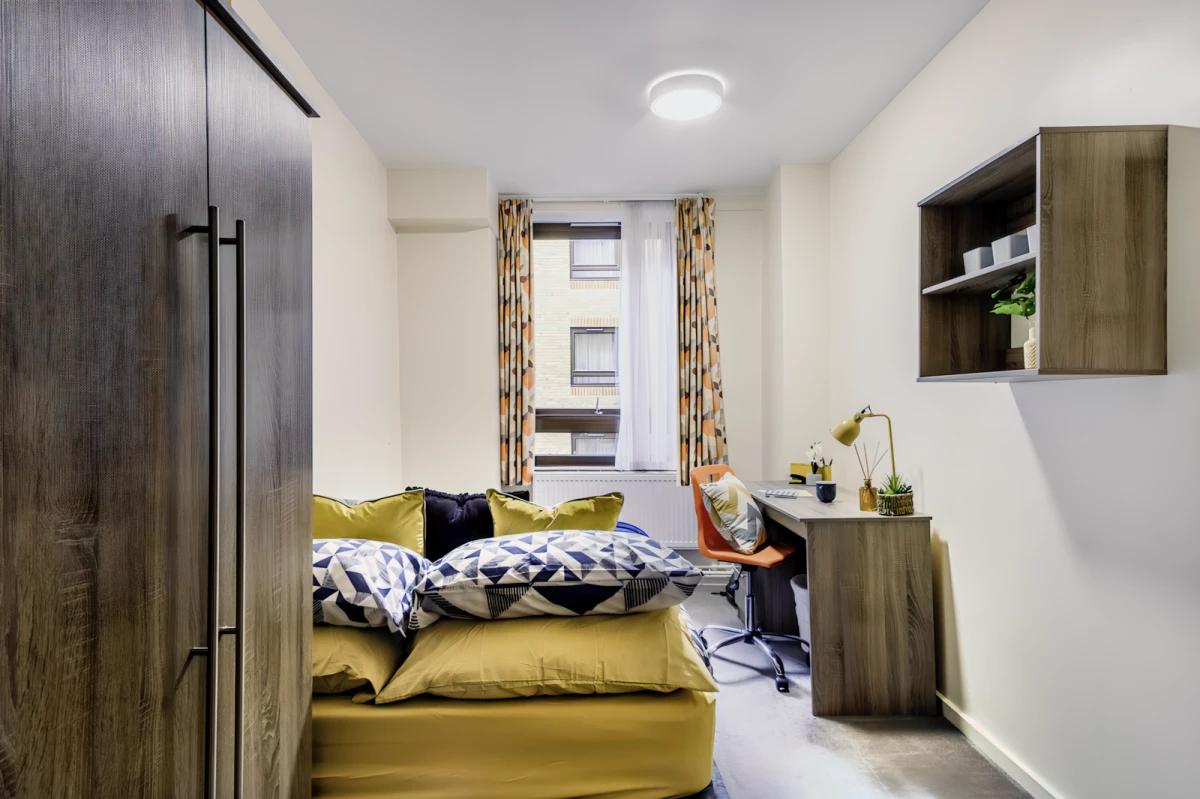 Property preview 4