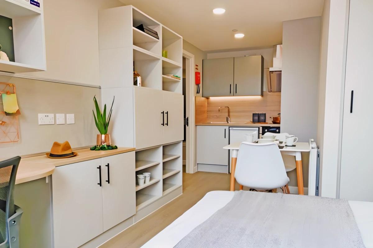 Property preview 4