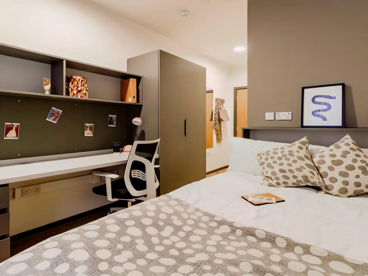 Property preview 4
