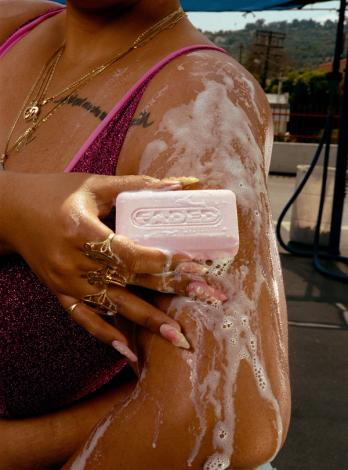 Faded Brightening Cleansing Bar
