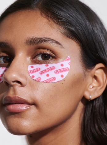 Faded Brightening Eye Mask