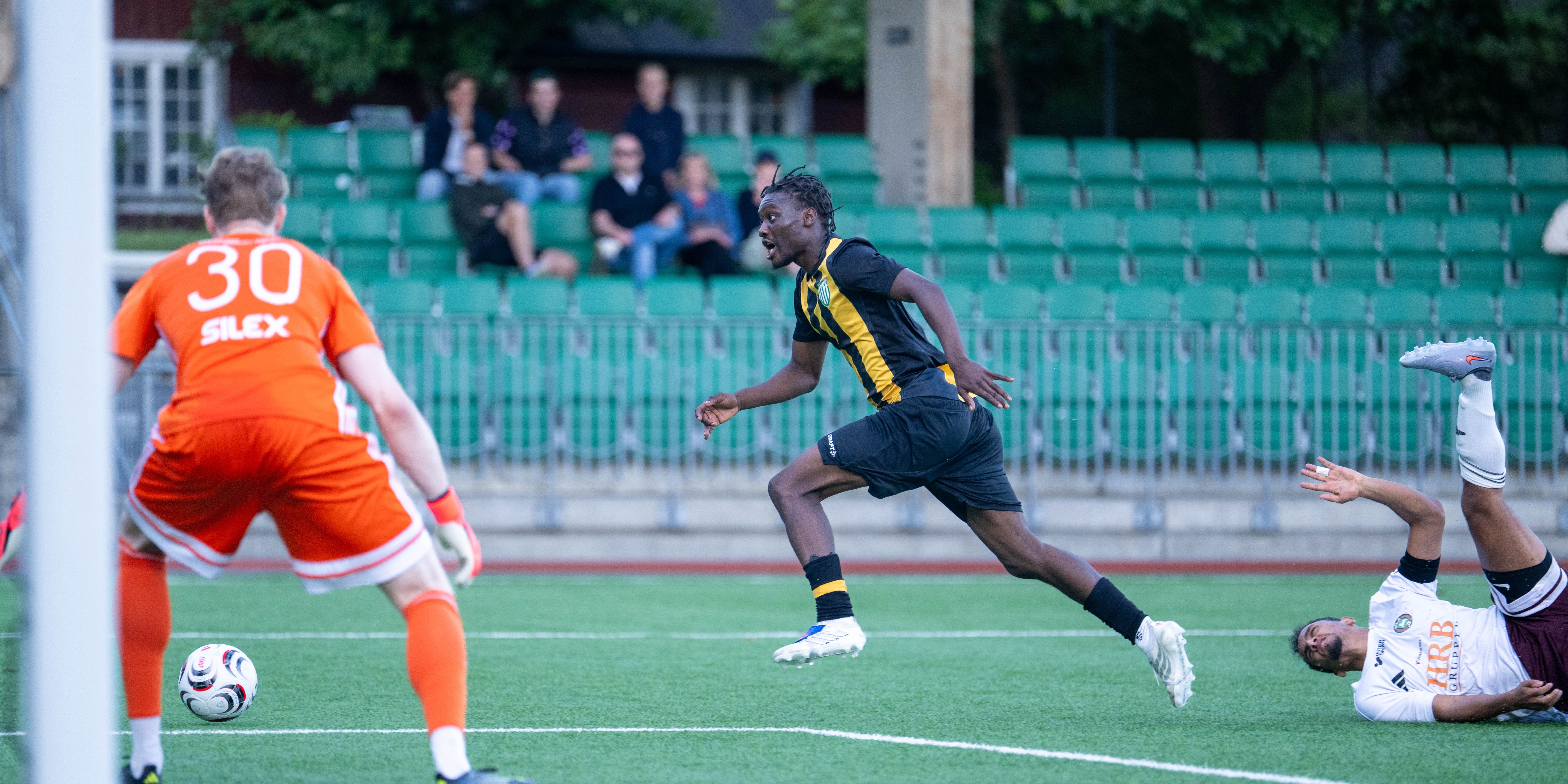 Omstart måndag 19.30 – här är alla appsända matcher