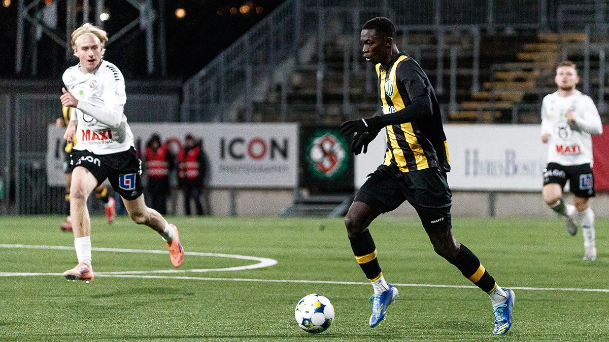 Suwaibou Kebbeh har skrivit på långtidskontrakt