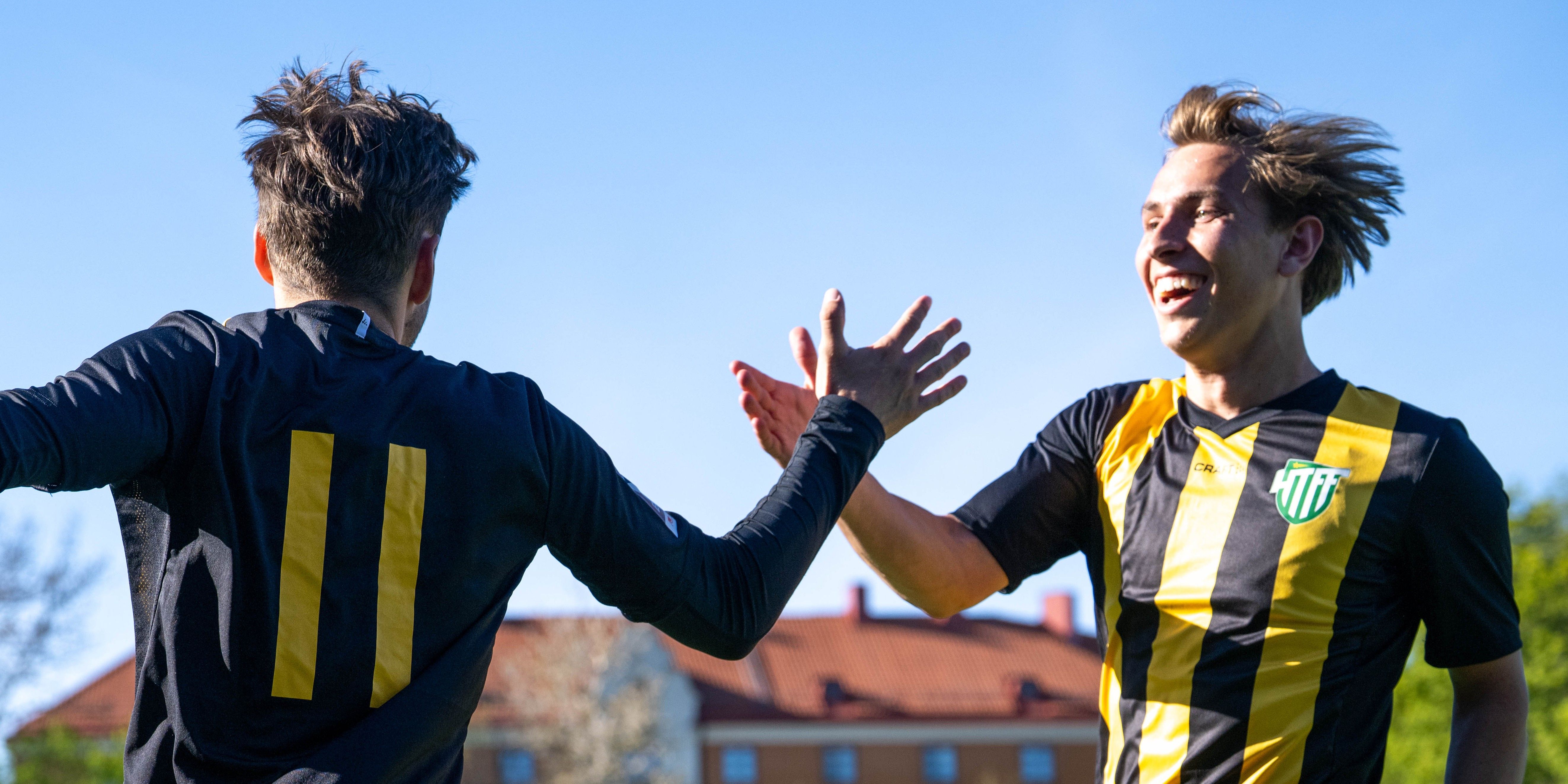 4-0-vinst mot Assyriska