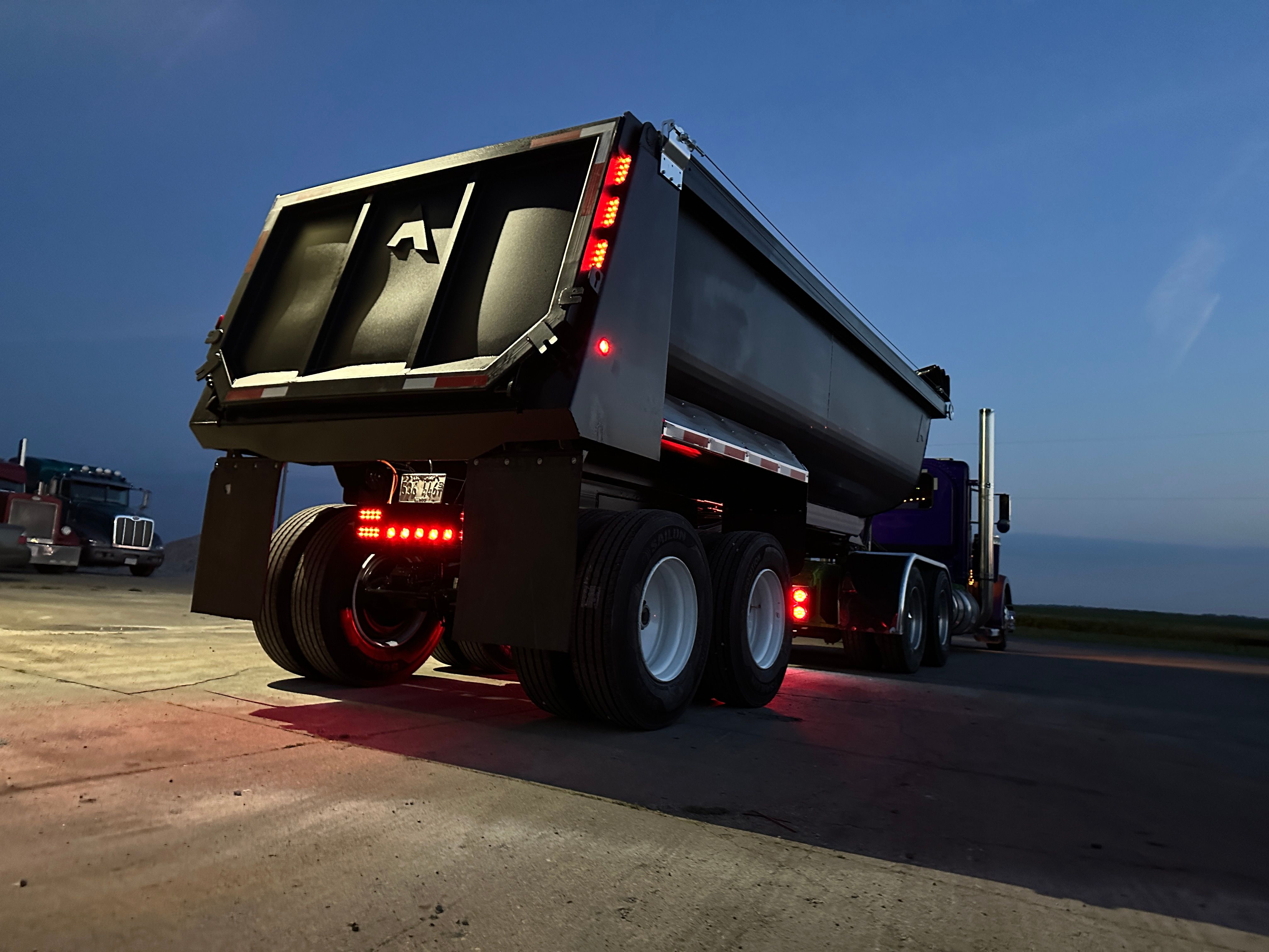 aluminum alko dump trailer