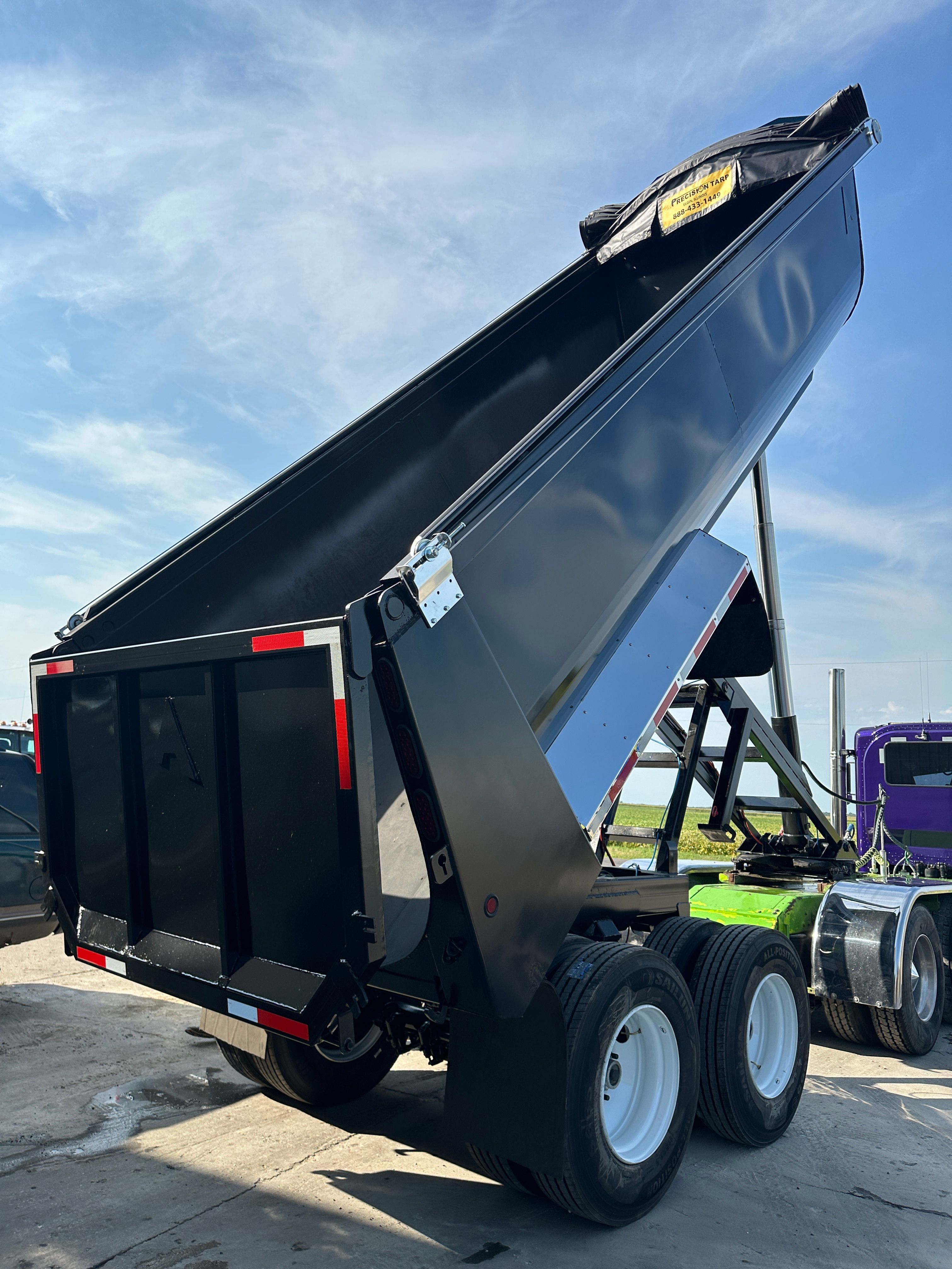 Full-Frame Dump Trailers