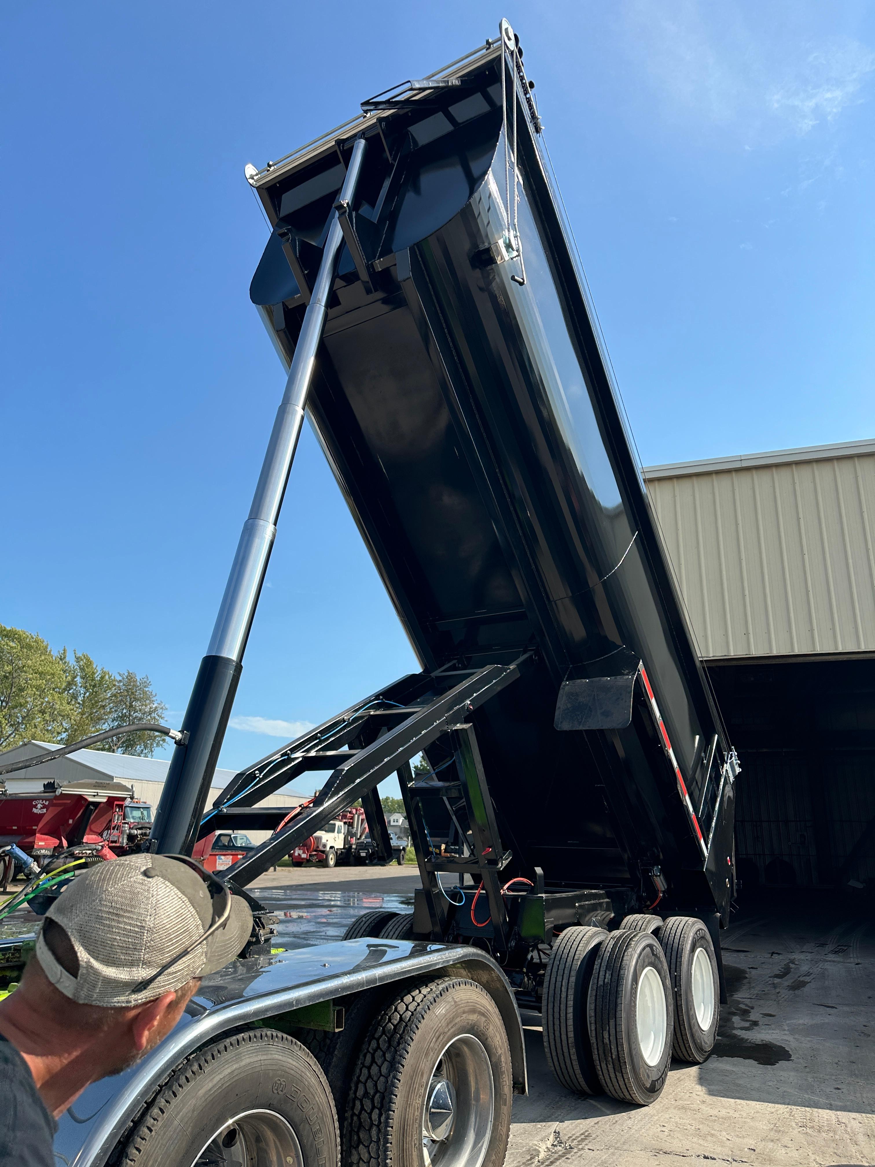 Full-Frame Dump Trailers