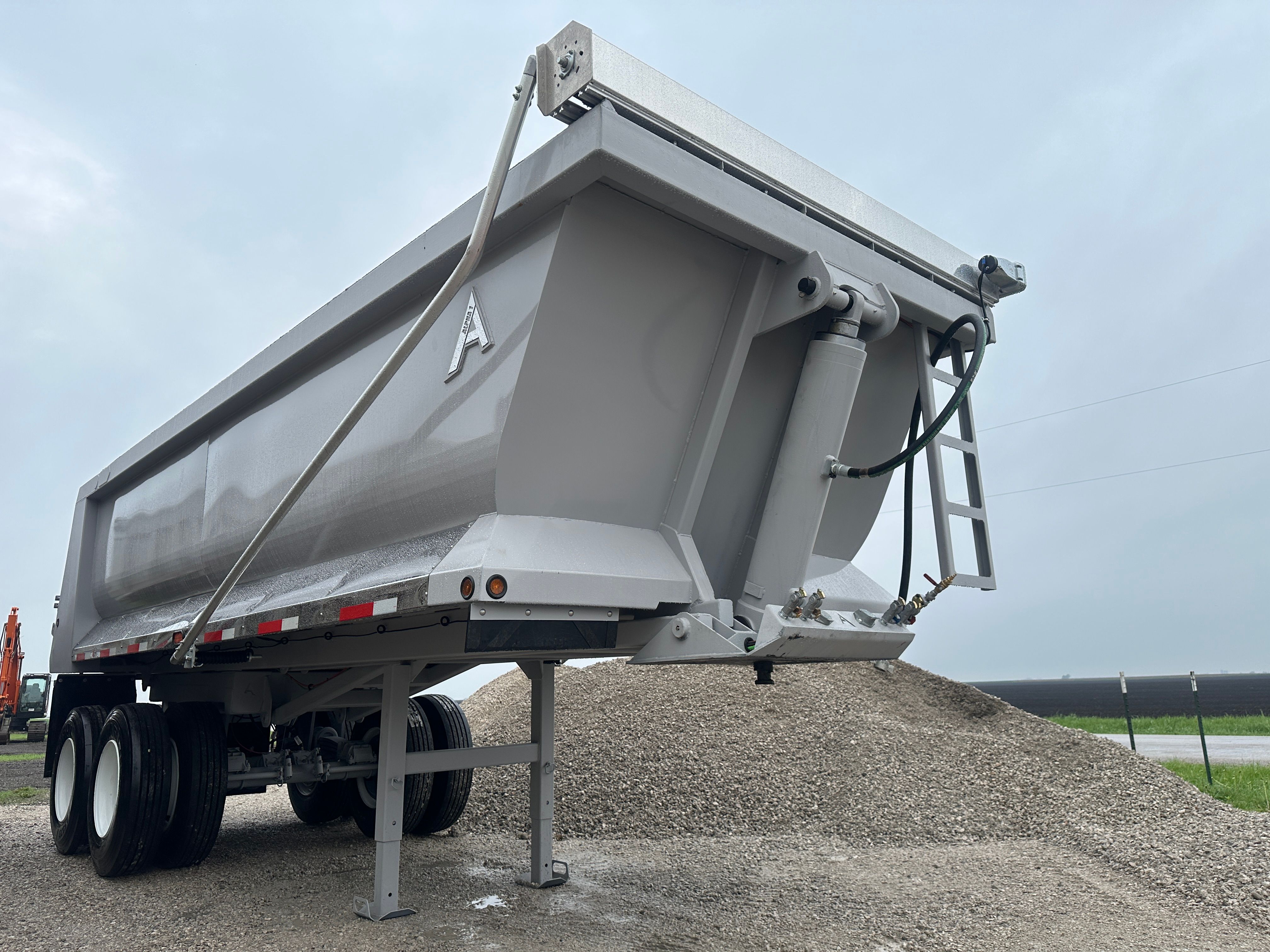 aluminum alko dump trailer