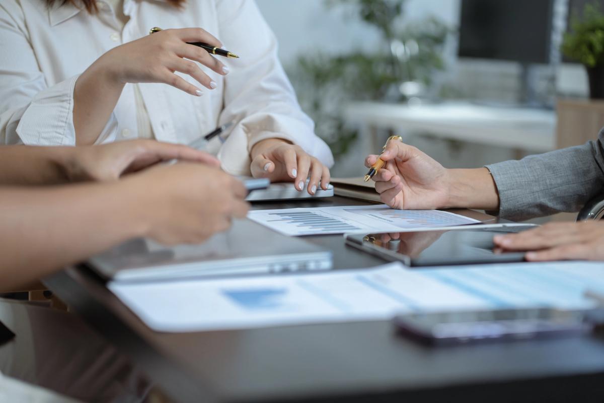 The Missing Middle: How Mid-Level Managers Hold the Truth Corporations Can’t Control