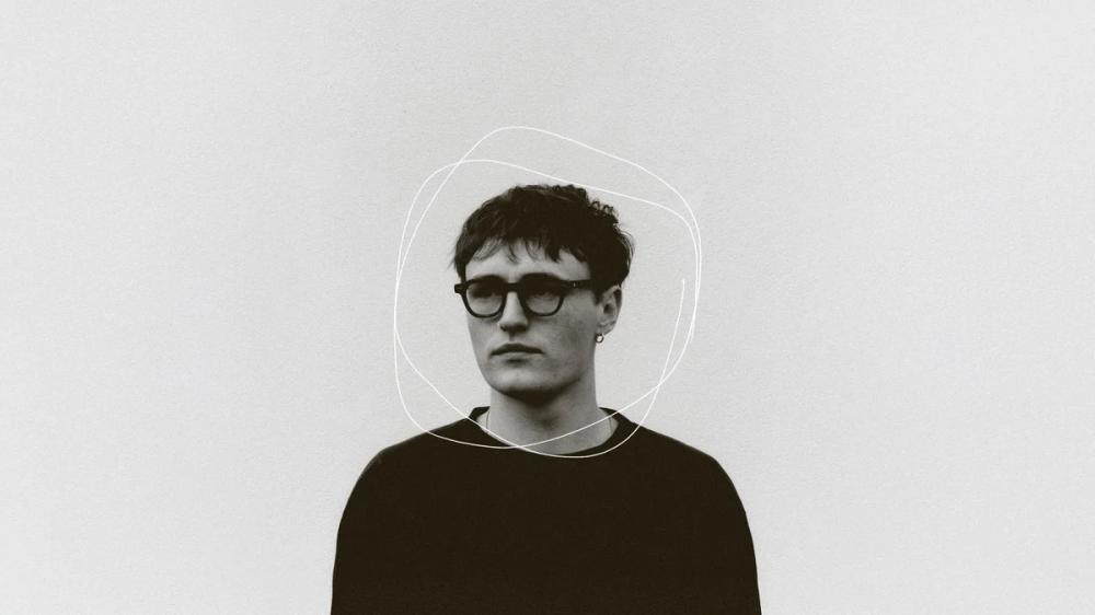 Press image of Oscar Farrell, managed by OH Management