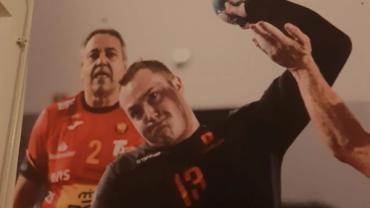 John Schot in actie als rolstoelhandballer