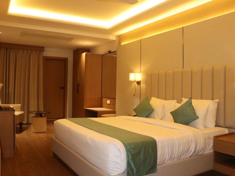 Hotel lalit Imperial gallery image 1