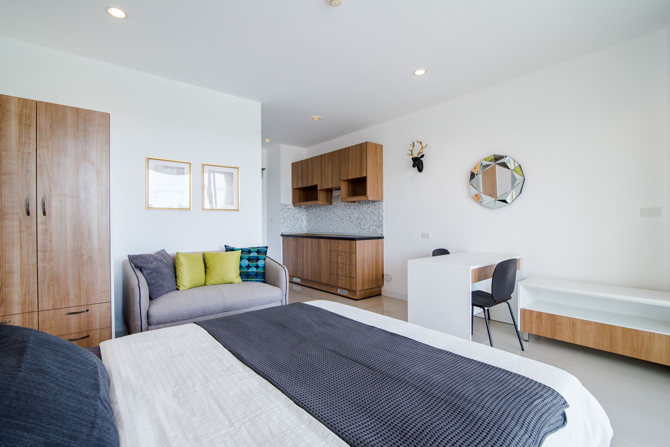 Blue Marine Condo