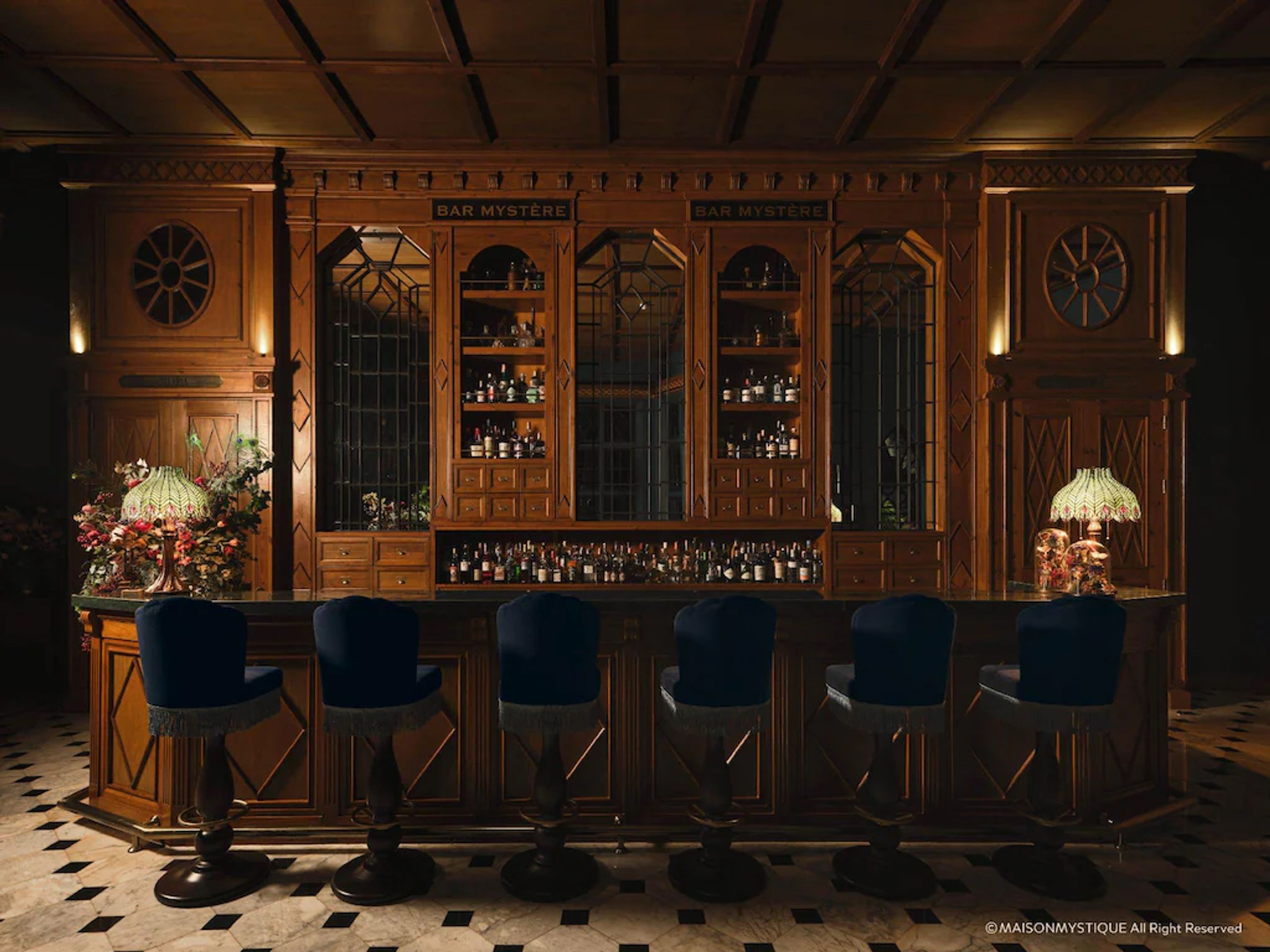 Maison Mystique