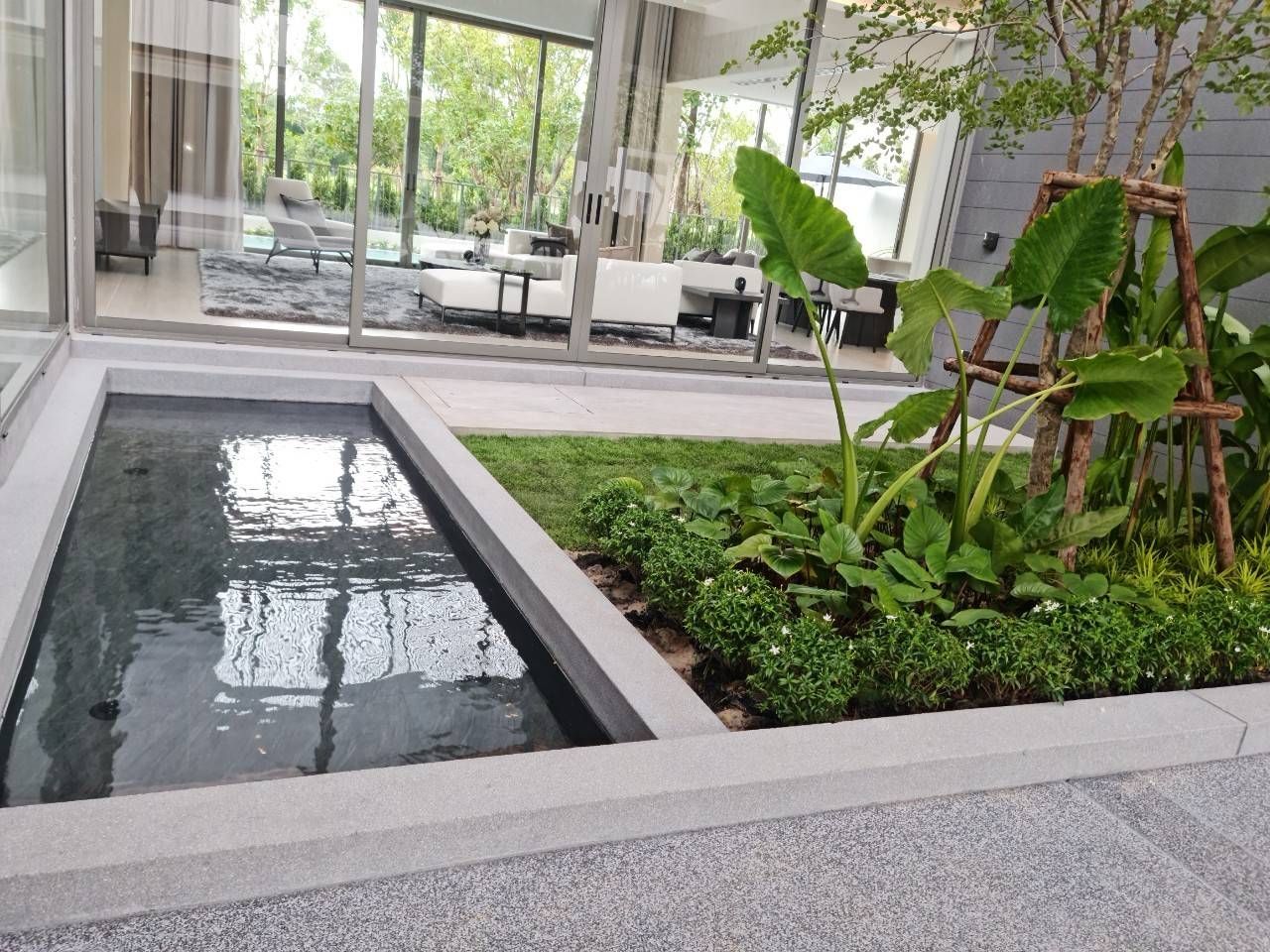 Hyde Park Garden