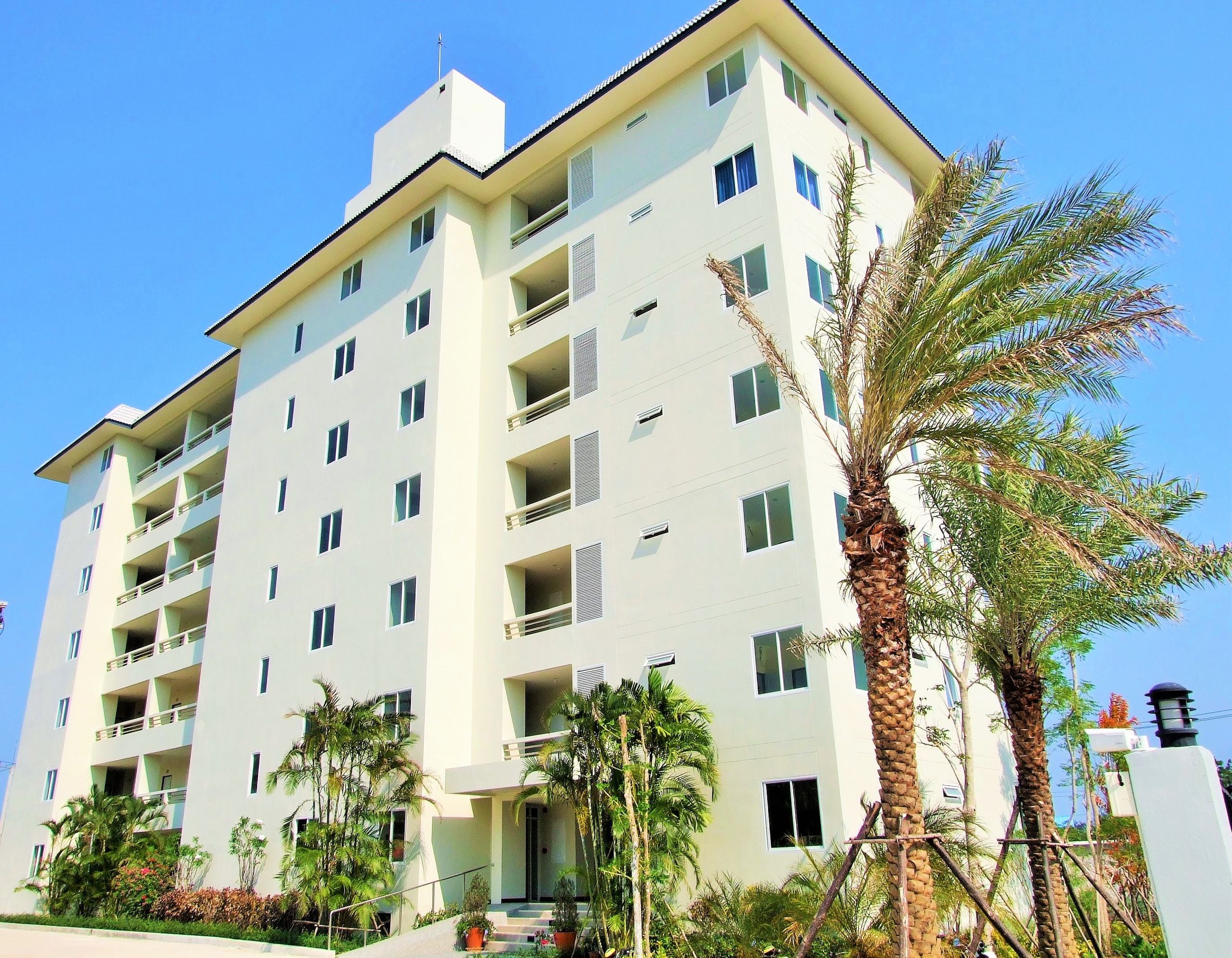 Blue Marine Condo